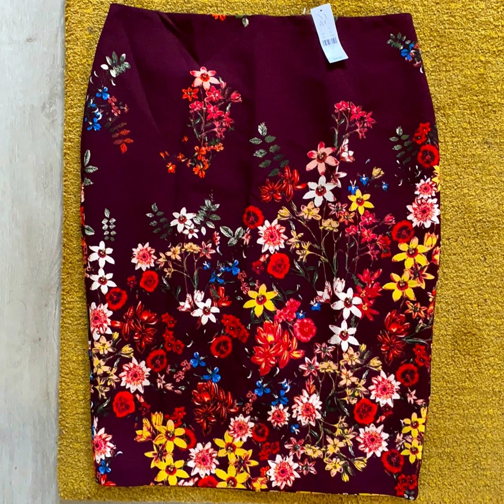 Pencil skirt